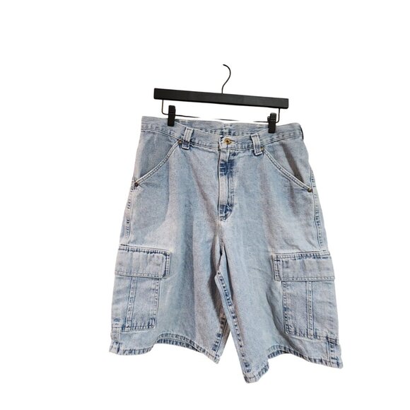 Vintage Lee Mens Denim Cargo Shorts Light Wash Relaxed Fit - Picture 1 of 2